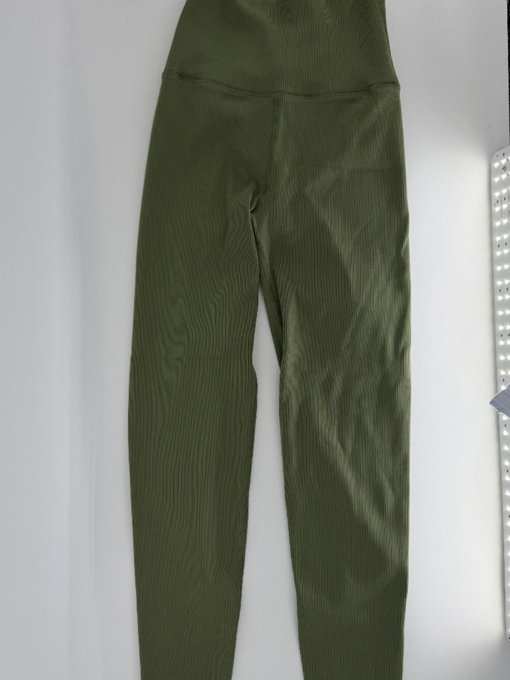 Aerie Offline ribbed Legging size Medium, green